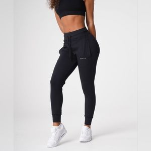 NVGTN Jet Black Joggers XS